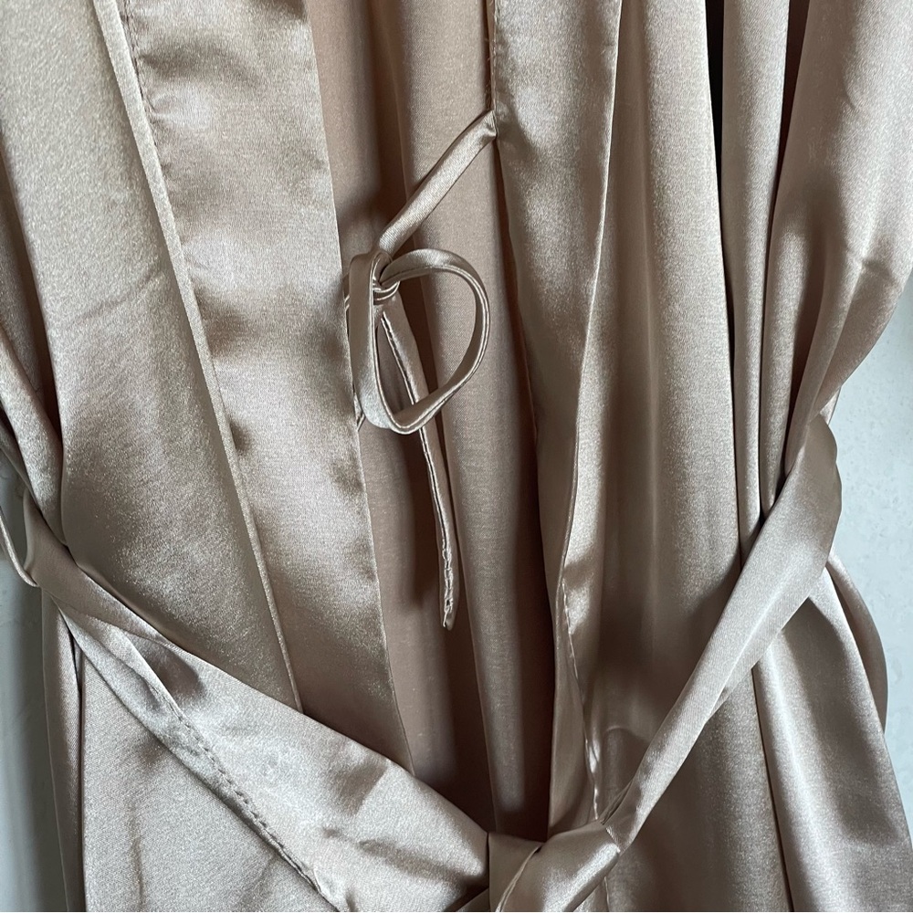 Satin Kimono Robe Long Bath Robe with Ostrich Feather Trim Robe - Picture 12 of 15